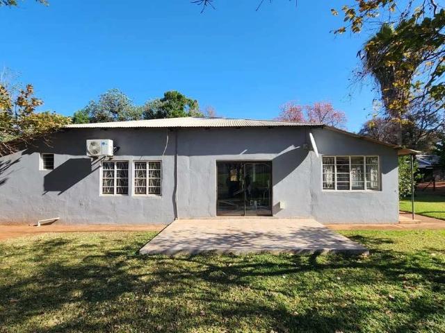 3 Bedroom House to Rent in Thabazimbi
