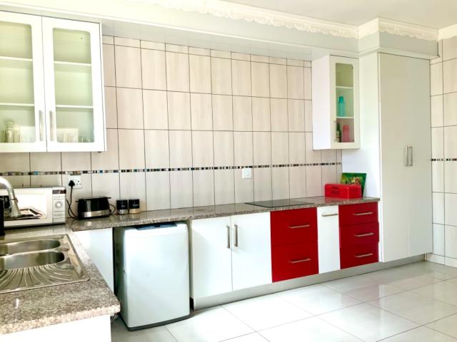 3 Bedroom House To Rent in The Orchards