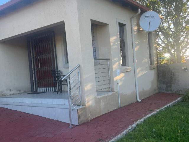 3 Bedroom House To Rent in The Reeds