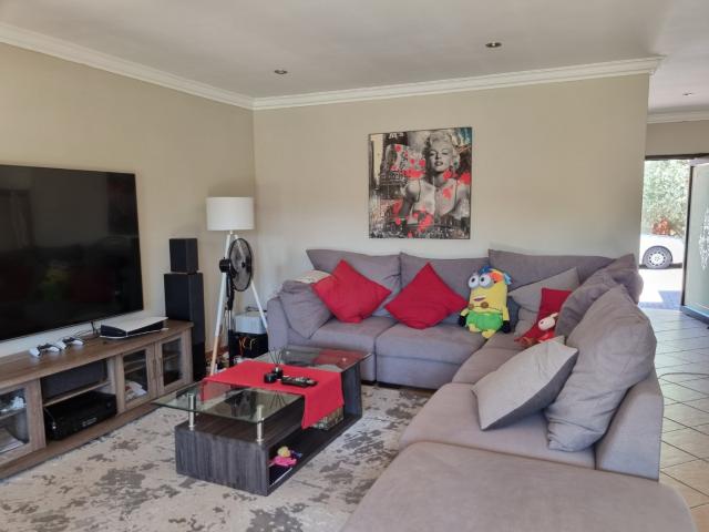 3 Bedroom House To Rent in The Wilds
