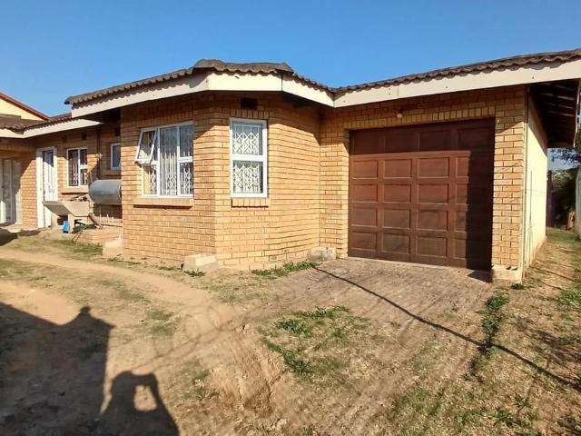 3 Bedroom house to rent in Umlazi C