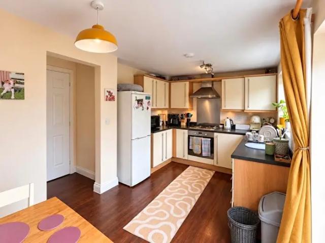 3 Bedroom House To Rent In Wharf Gardens, Bingham, NG13