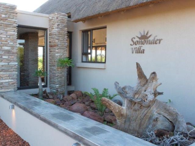 3 Bedroom House To Rent in Zandspruit Bush & Aero Estate
