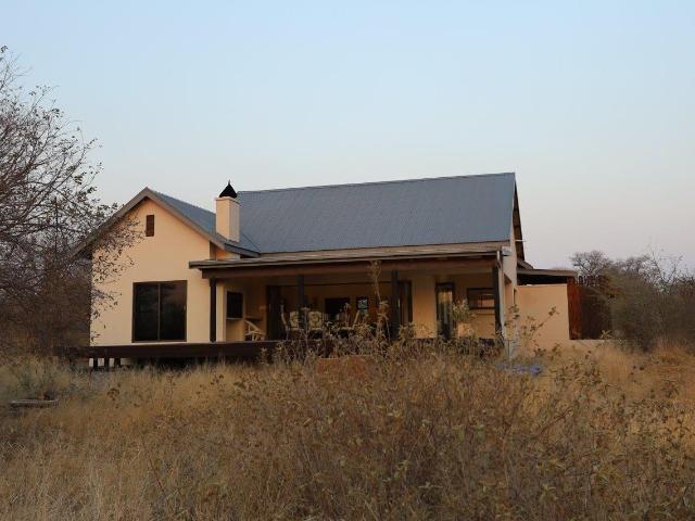 3 Bedroom House To Rent in Zandspruit Bush & Aero Estate