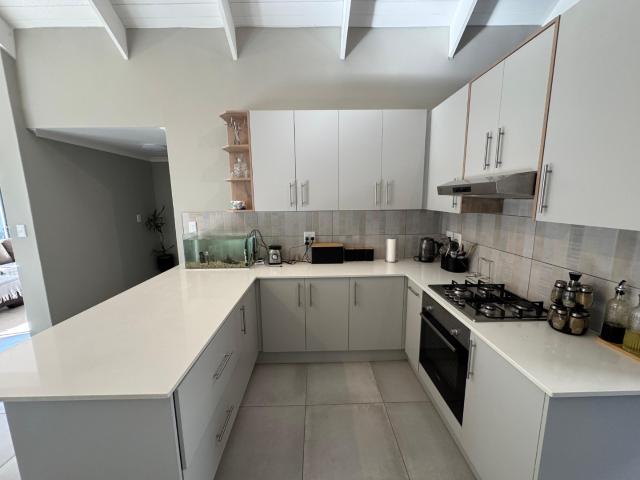 3 Bedroom House To Rent in Aan de Wijnlanden