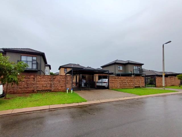 3 Bedroom House To Rent in Albertsdal