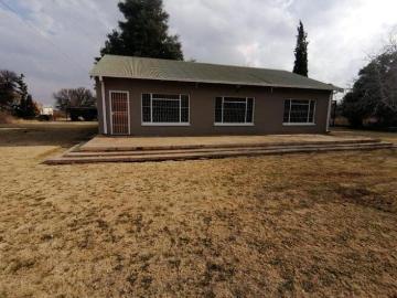 House to rent in Mangaung, Mangaung Metropolitan Municipality - Garden