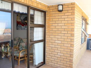 3 Bedroom House To Rent in Bayview
