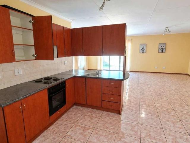3 Bedroom House to Rent in Bendor