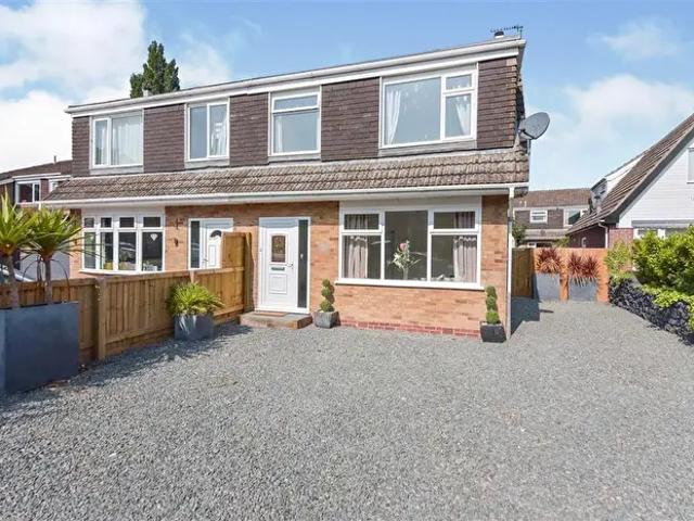 3 Bedroom House To Rent In Beckingthorpe Drive, Bottesford, Nottingham, NG13