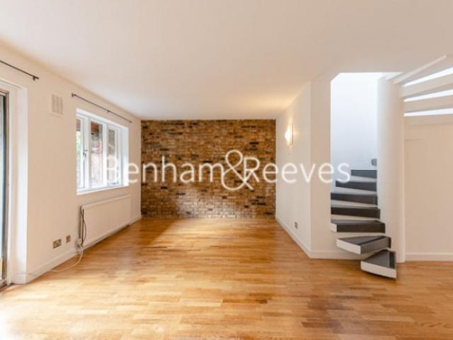 3 Bedroom house to rent in Bellgate Mews, Dartmouth Park, NW5