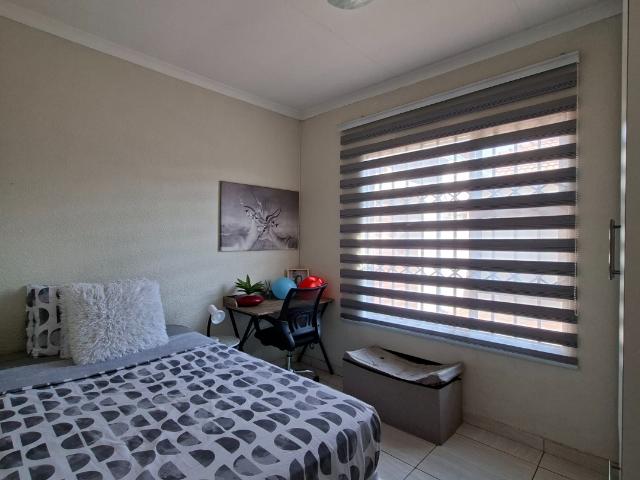 3 Bedroom House To Rent in Bergsig