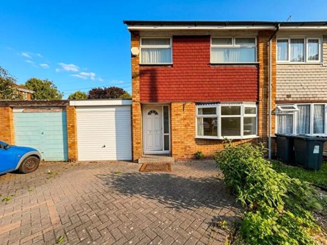 3 Bedroom House To Rent In Bosworth Drive, Birmingham B36