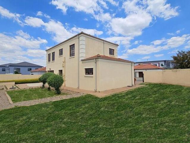 3 Bedroom House to Rent in Blue Hills
