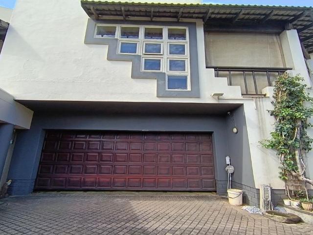 3 Bedroom house to rent in Bluff, Durban