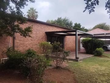 Brackenhurst, City of Ekurhuleni Metropolitan Municipality, Gauteng, South Africa