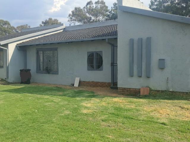 3 Bedroom House to Rent in Brakpan North
