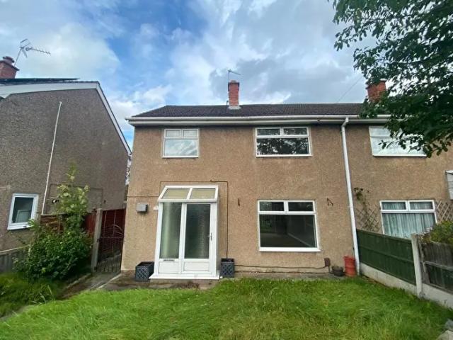 3 Bedroom House To Rent In Bunting Close, Kirk Hallam, DE7