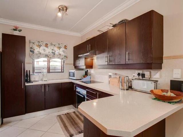3 Bedroom House to Rent in Carlswald