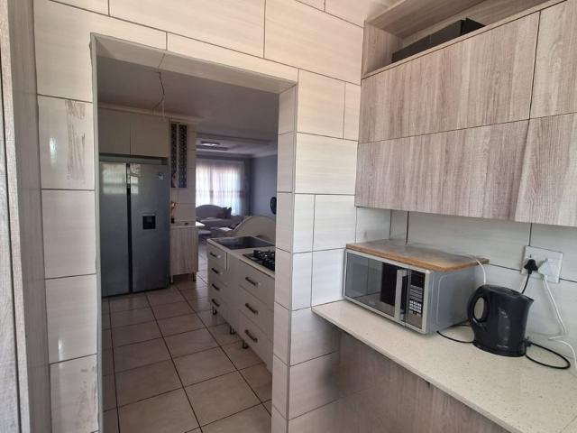 3 Bedroom House To Rent in Chroompark
