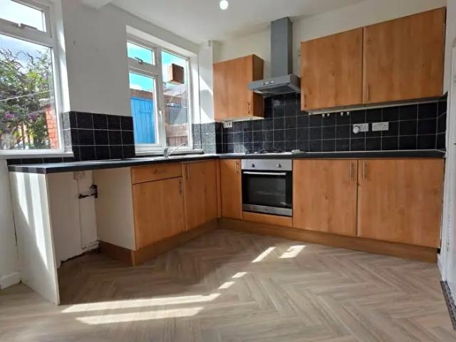 3 Bedroom House To Rent In Cosby Road, Sneinton, Nottingham, Nottinghamshire, NG2