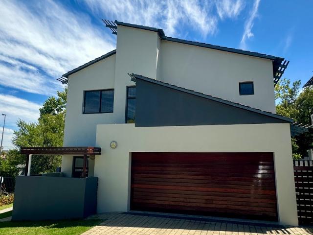 3 Bedroom House To Rent in Craigavon