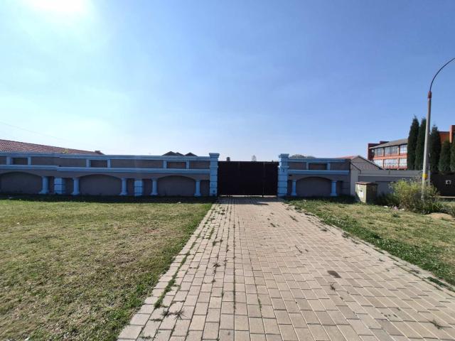 3 Bedroom house to rent in CRESLAWN, Kempton Park