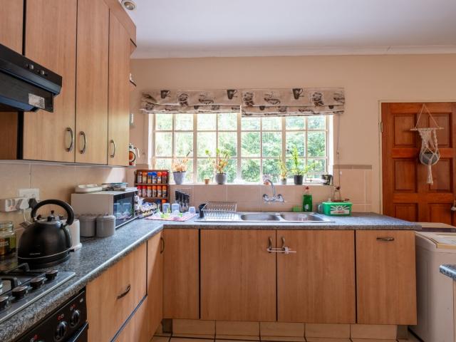3 Bedroom House To Rent in Ferndale