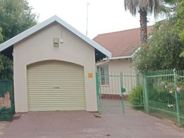 3 Bedroom house to rent in Garsfontein, Pretoria