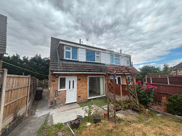 3 Bedroom House To Rent In Gilbert Close, DE21