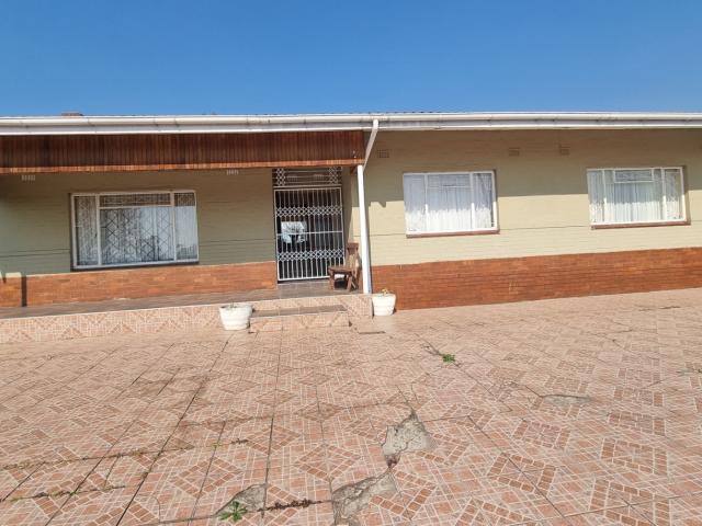 3 Bedroom House To Rent in Grange