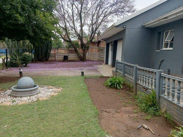 3 Bedroom House to Rent in Greenhills