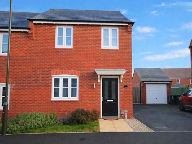 3 Bedroom House To Rent In Herbert Drive, Hartshorne, DE11