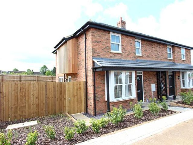 3 Bedroom House To Rent In Hillmorton, Rugby, CV21