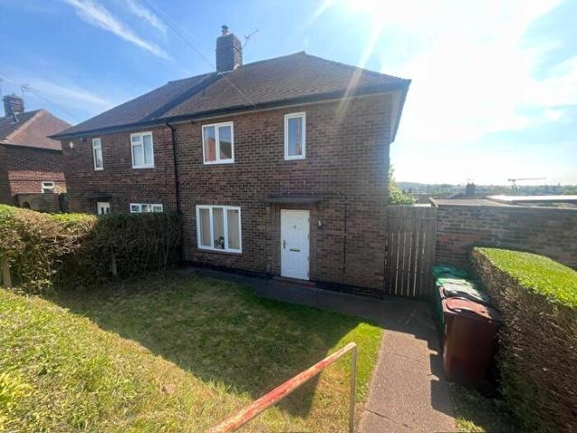3 Bedroom House To Rent In Holmewood Crescent, Nottingham, NG5