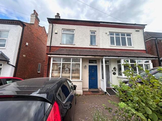 3 Bedroom House To Rent In Jockey Road, Sutton Coldfield, B73