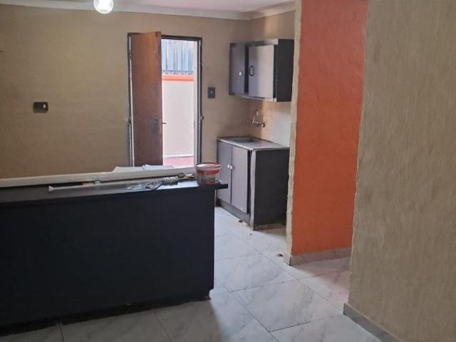 3 Bedroom House to Rent in Lenasia Ext 13