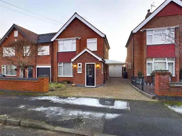 3 Bedroom House To Rent In Lynton Gardens, Arnold, Nottingham, Nottinghamshire, NG5