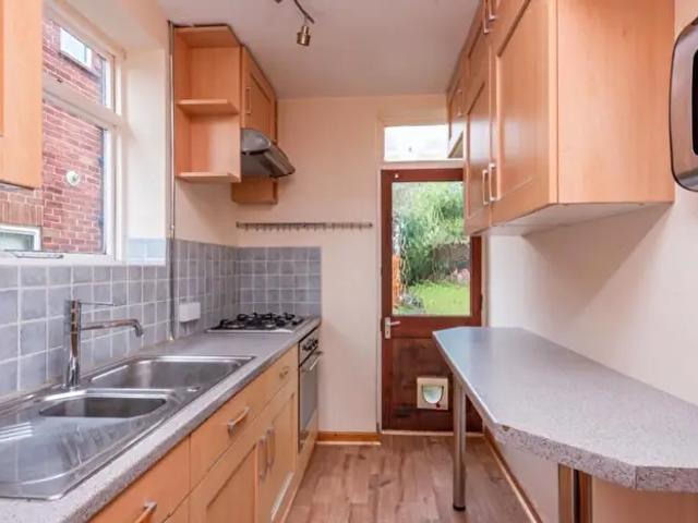 3 Bedroom House To Rent In Maple Close, Oxford, OX2