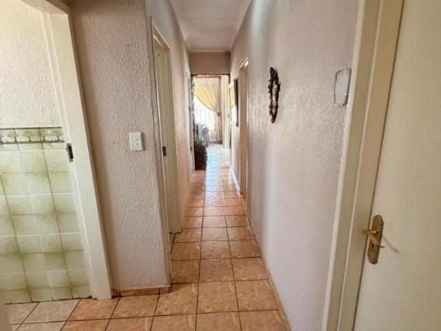 3 Bedroom House To Rent in Marimba Gardens
