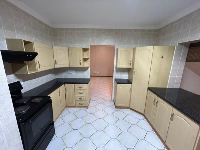 3 Bedroom House To Rent in Meer En See