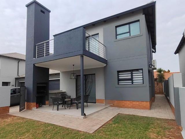 3 Bedroom House to Rent in Montana
