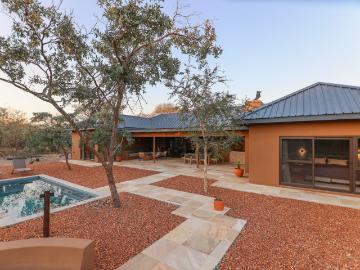 3 Bedroom House To Rent in Moditlo Nature Reserve