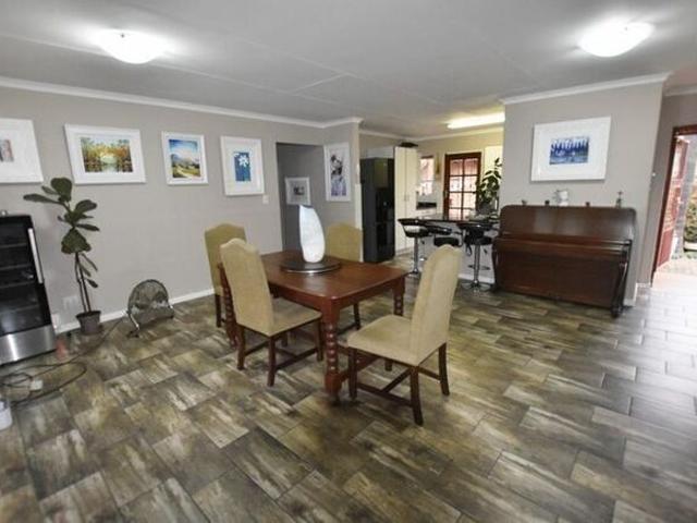 3 Bedroom house to rent in Moreleta Park, Pretoria