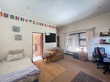 3 Bedroom House To Rent in Morningside