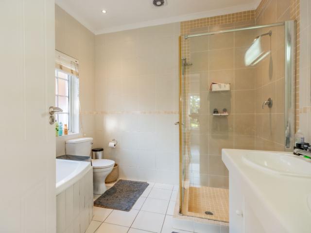 3 Bedroom House To Rent in Mount Edgecombe Country Club Estate