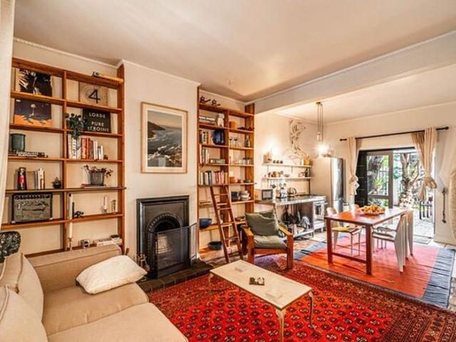 3 Bedroom house to rent in Mowbray, Cape Town