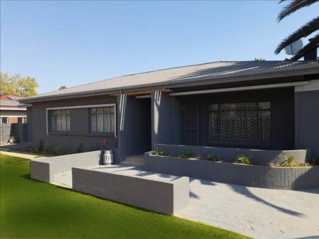 3 Bedroom House To Rent in Northmead