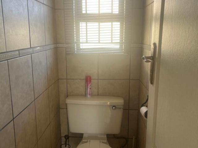 3 Bedroom House To Rent in Norkem Park