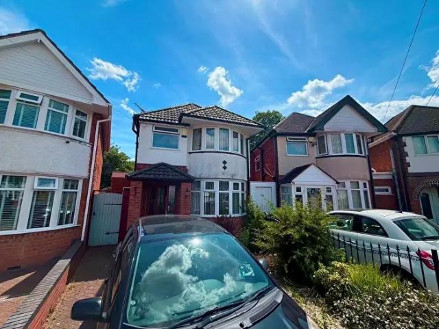3 Bedroom House To Rent In Palmvale Croft, Sheldon, B26